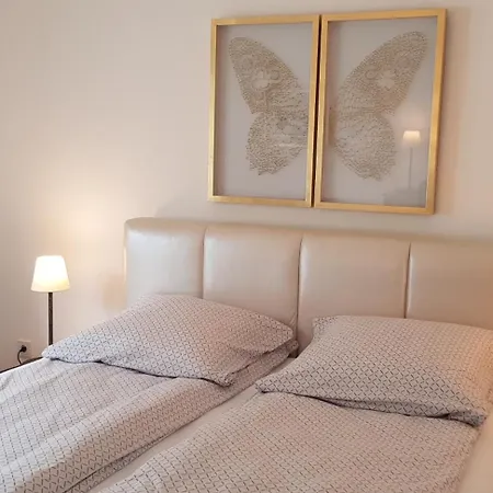 Ferienapartment شقة *